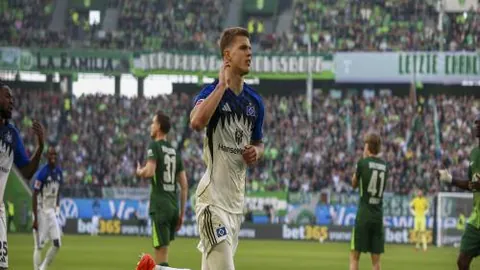 CBA迎战NBA扣将迪亚洛，强势对决！回顾他在CBA赛场上的惊艳时刻！